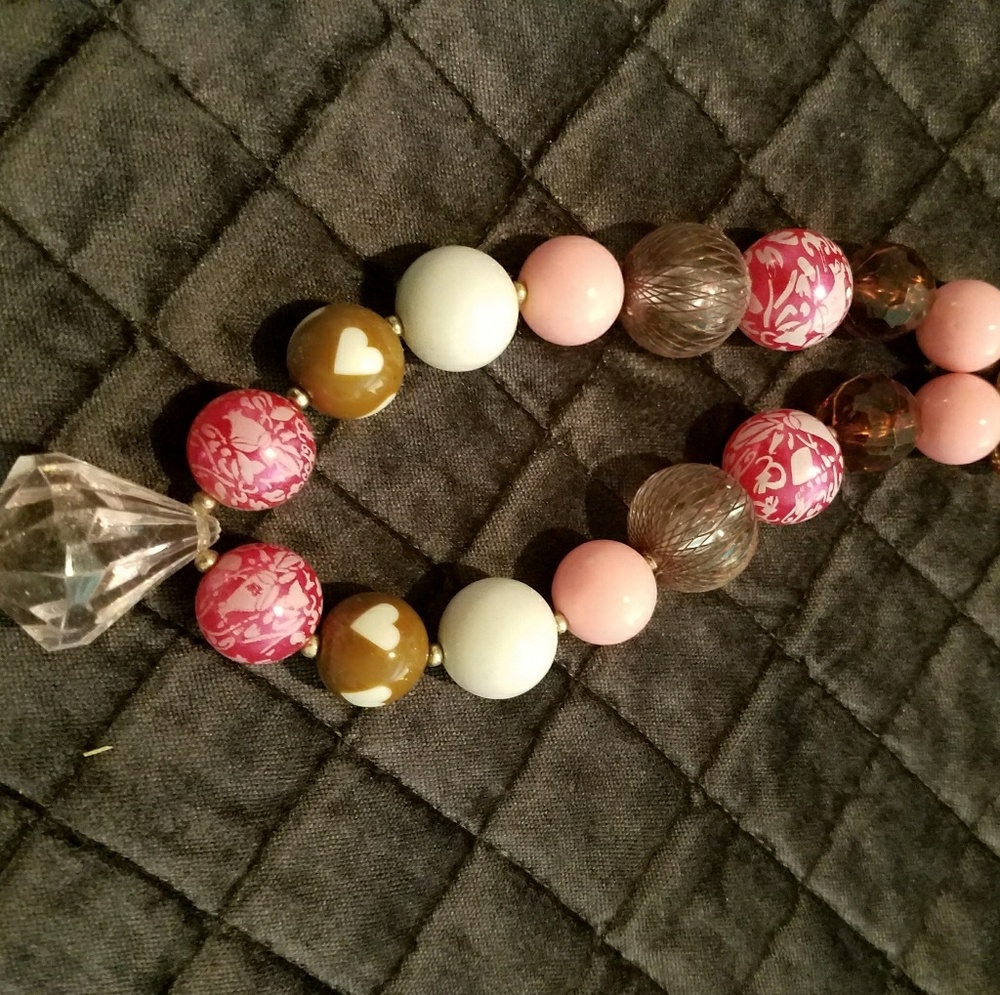 Statement necklace